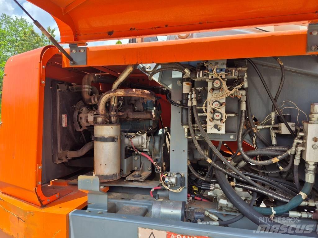 Snorkel TB 60 Gelenkteleskoparbeitsbühnen