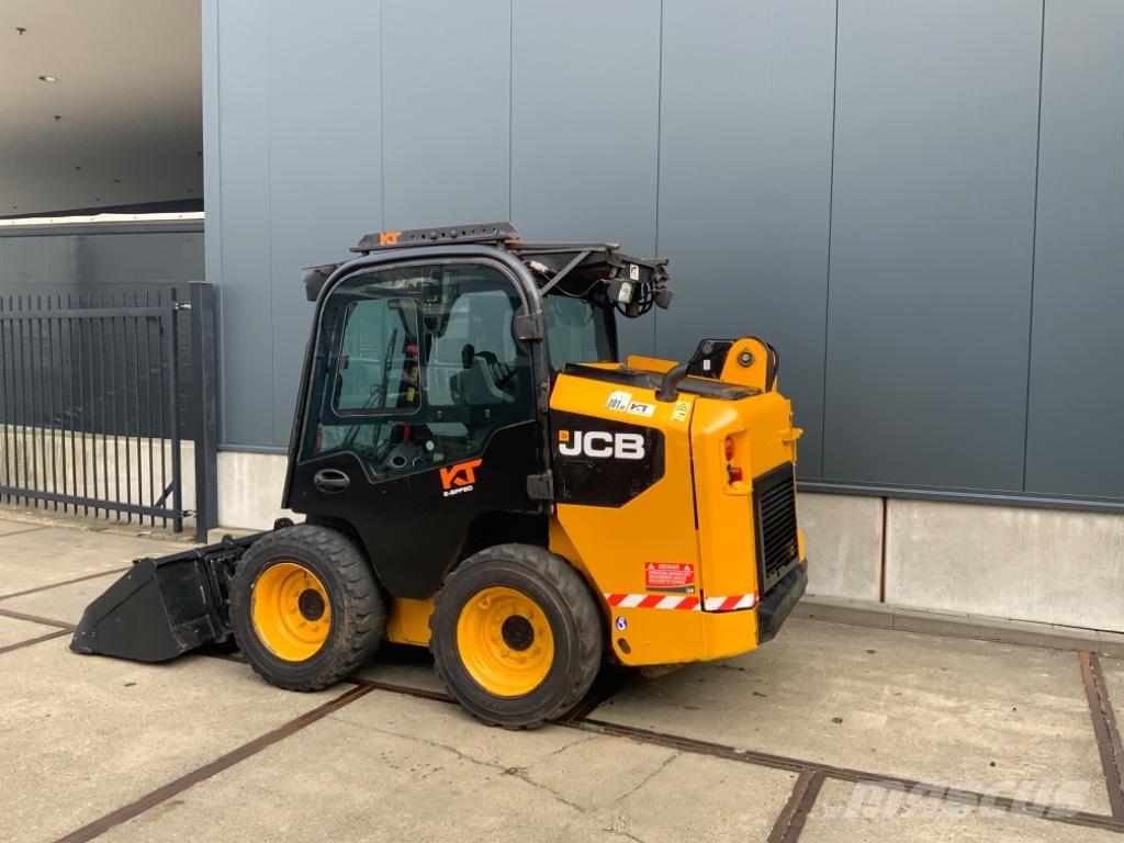 JCB 155 Kompaktlader