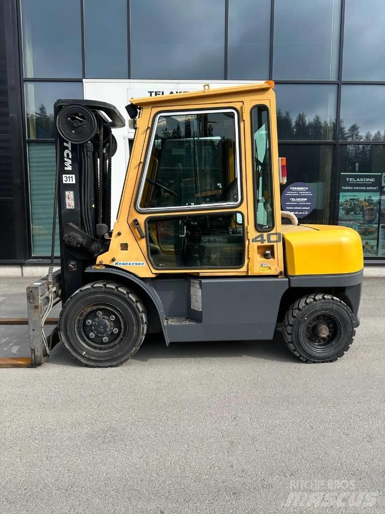 TCM FD40T8 Dieselstapler