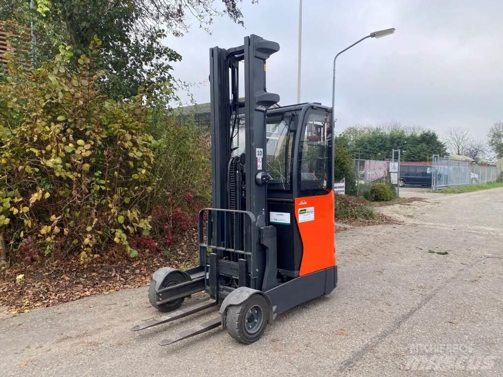 Linde R14G-01 Schubmaststapler