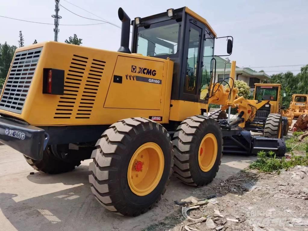 XCMG GR 180 Grader