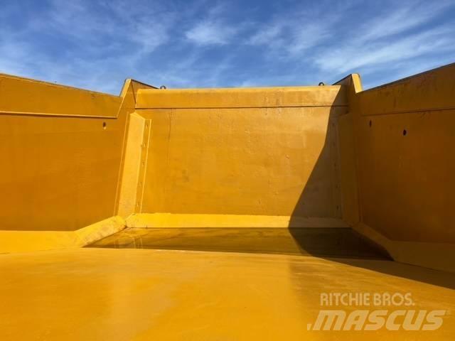 CAT 773 Coal Body Sonstige Baumaschinen