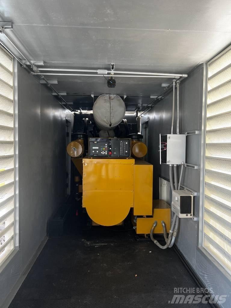 CAT XQ 750 Andere Generatoren