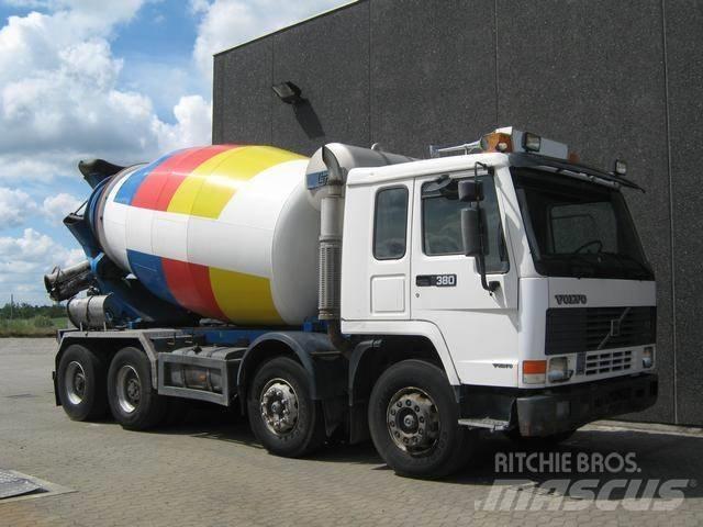 Volvo FL 12 Betonmischer
