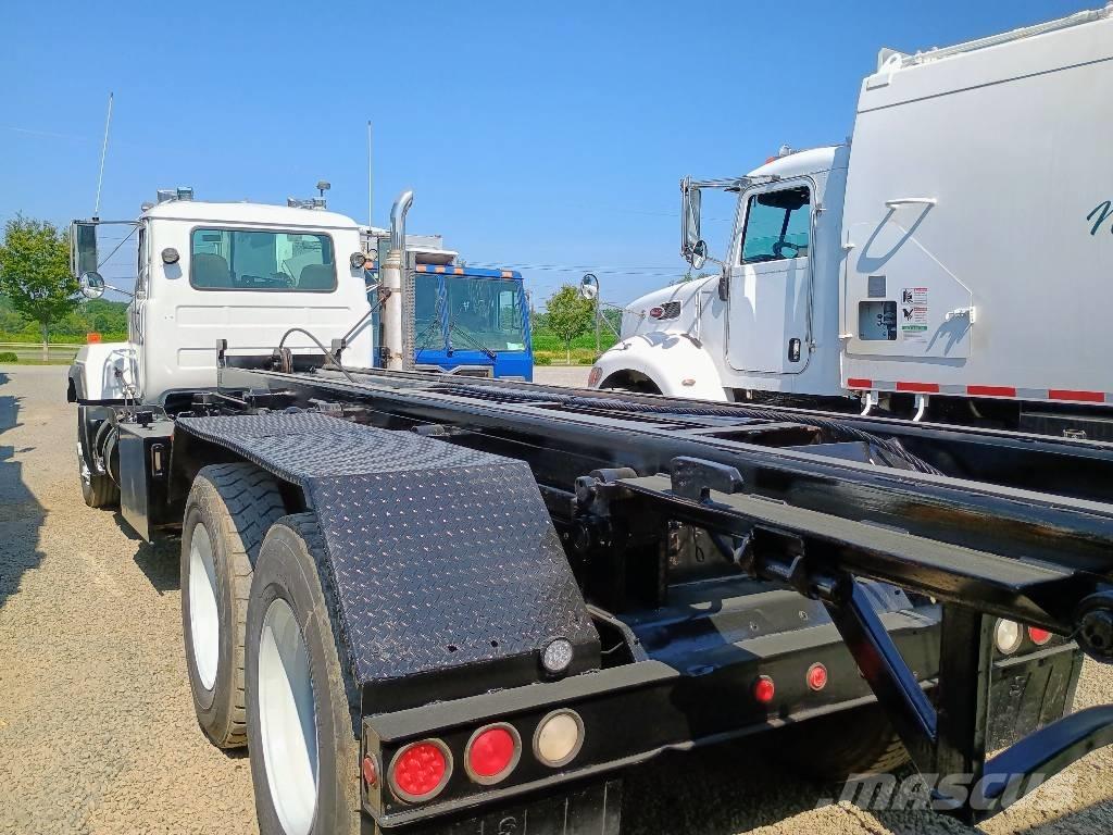 Mack RD 688 S Müllwagen