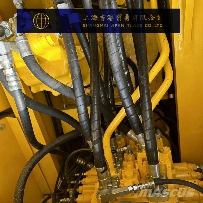Komatsu PC 220 Raupenbagger