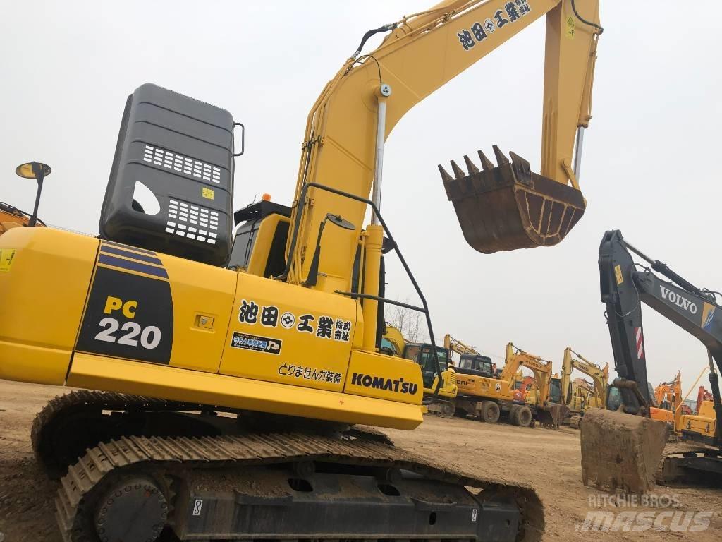 Komatsu 220-8 Raupenbagger