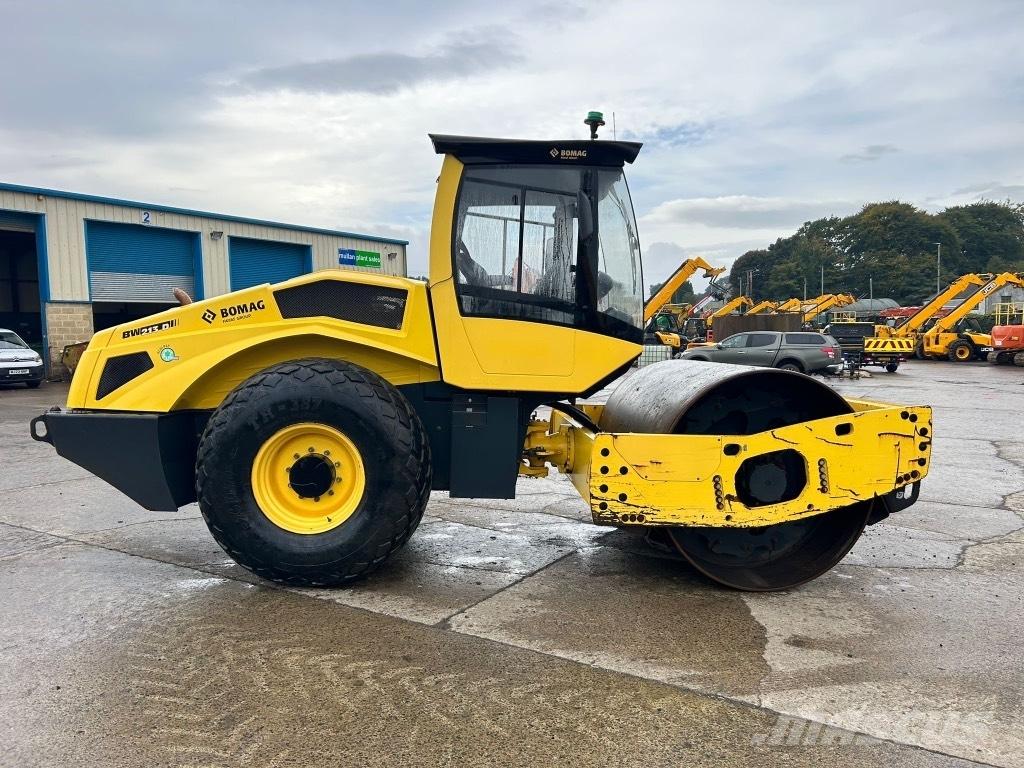 Bomag BW213 D-5 Walzenzüge