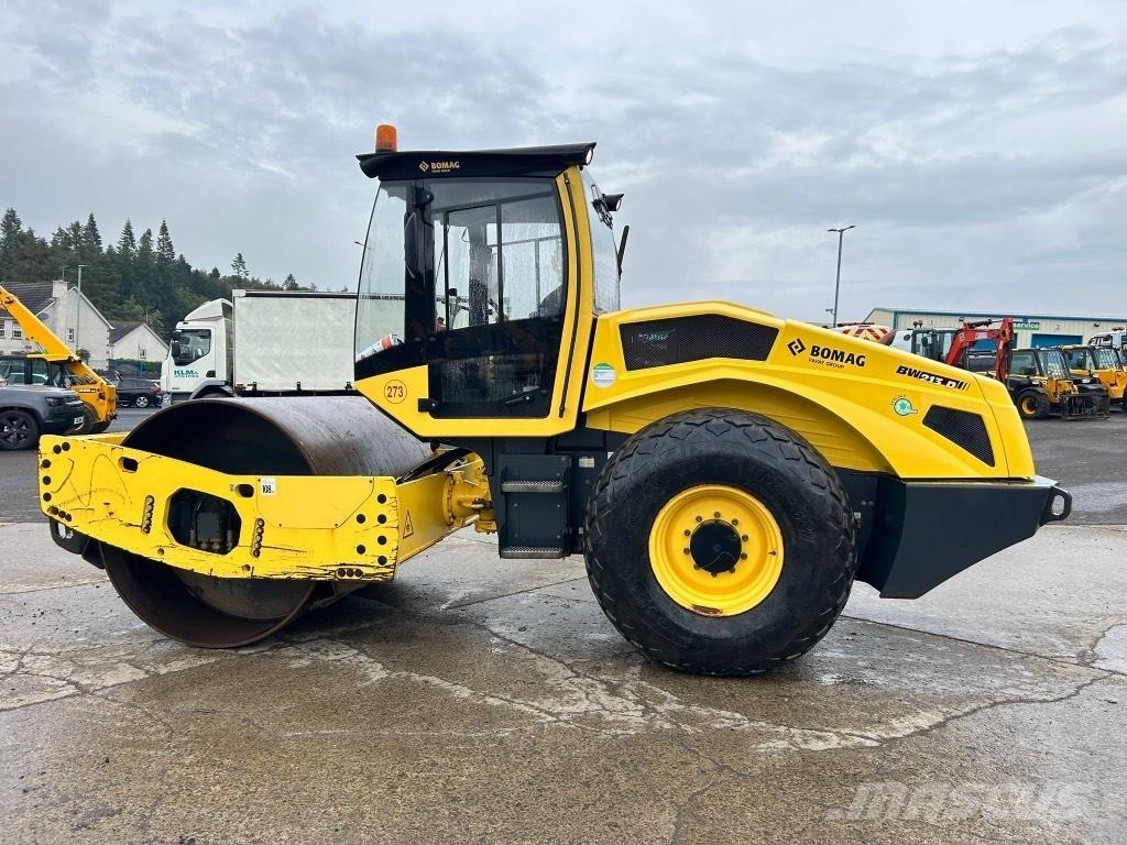 Bomag BW213 D-5 Walzenzüge