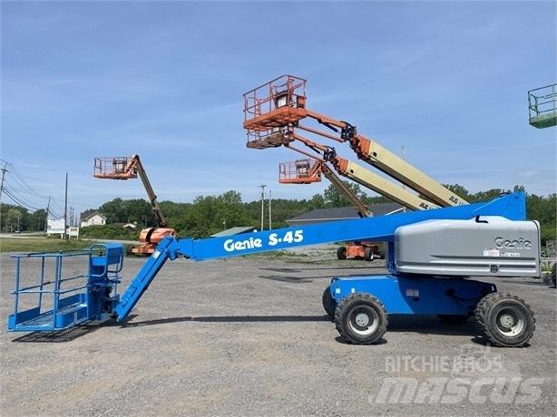 Genie S 45 Teleskopbühnen