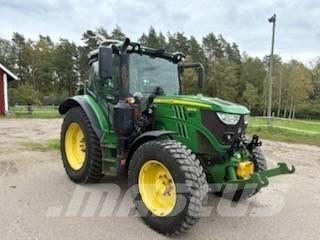 John Deere 6130 R Traktoren