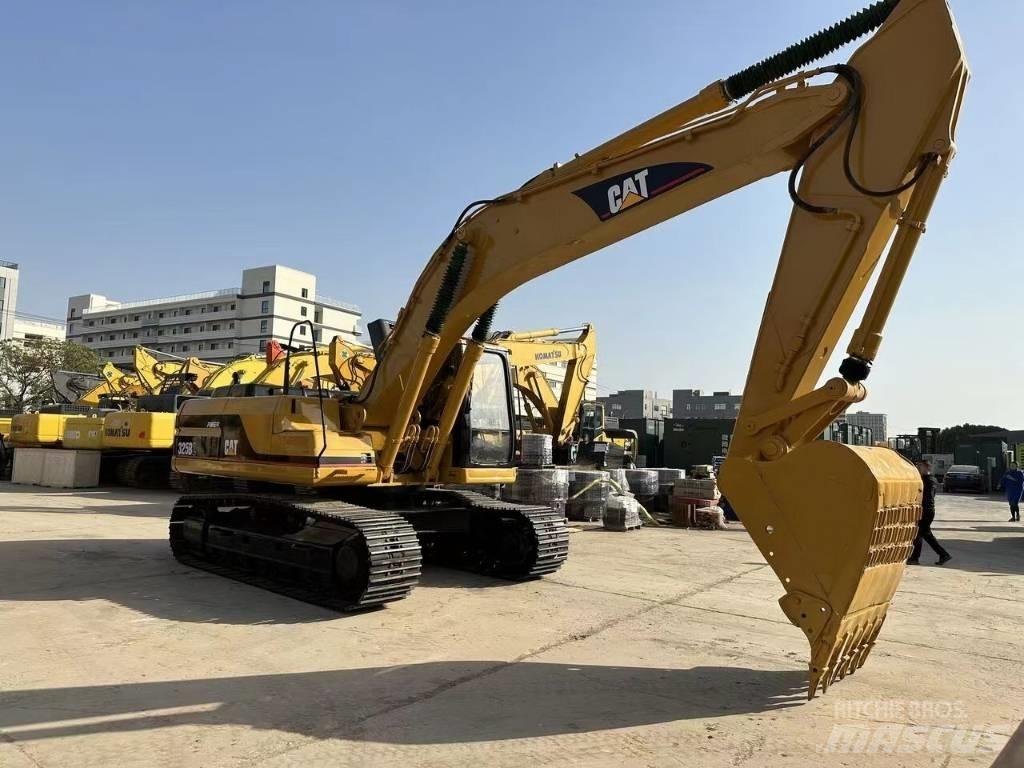 CAT 325 B L Raupenbagger