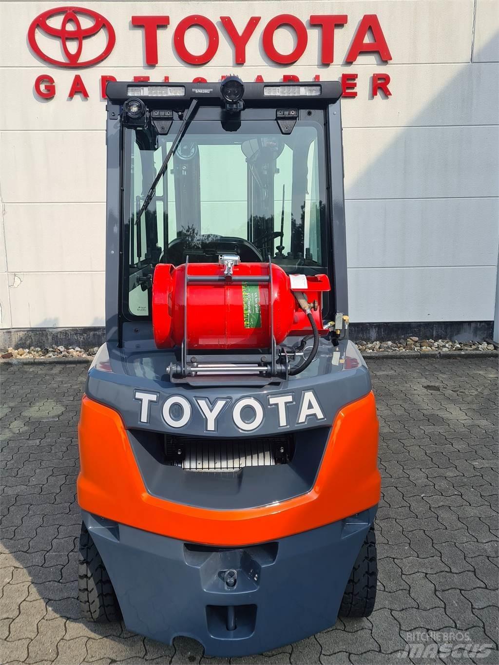 Toyota 02-8FGF25 Gasstapler