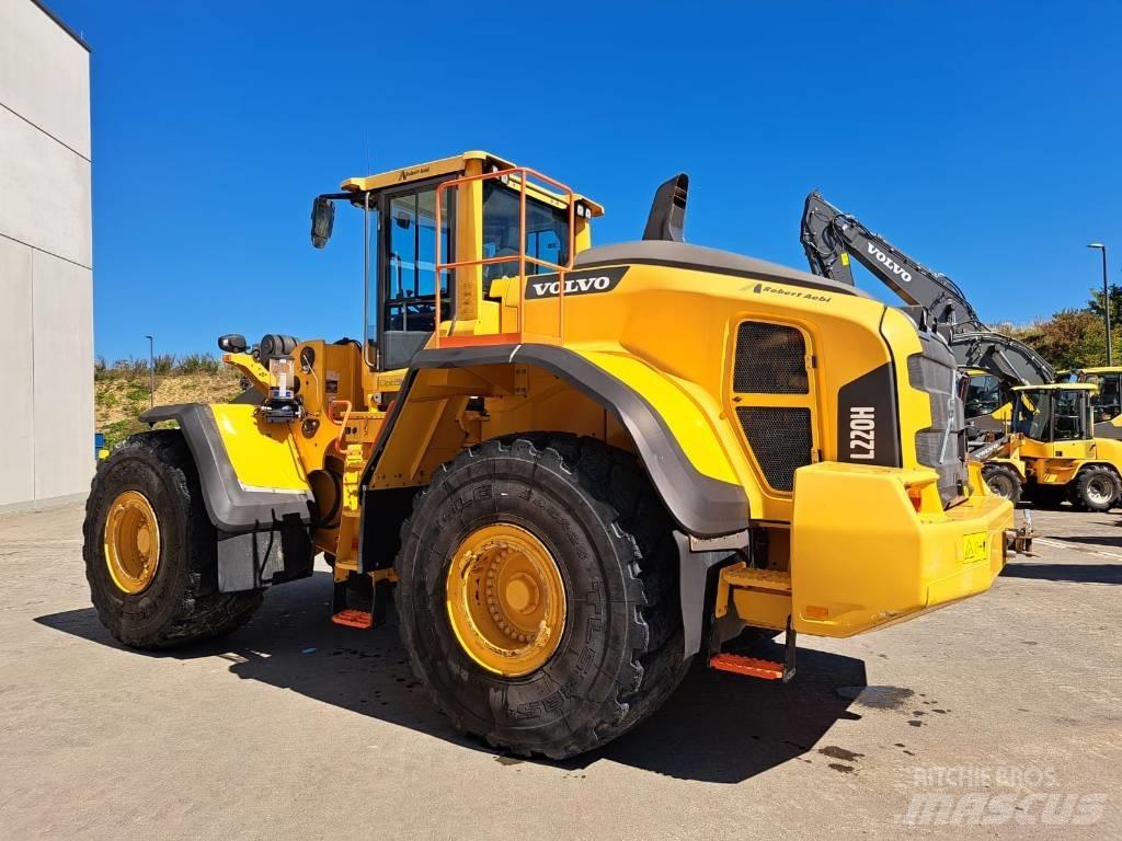 Volvo L 220 H Radlader