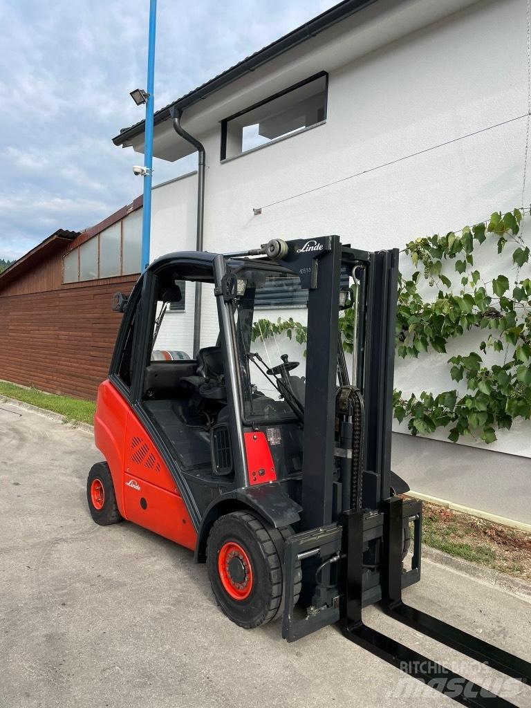 Linde H 30 T Gasstapler