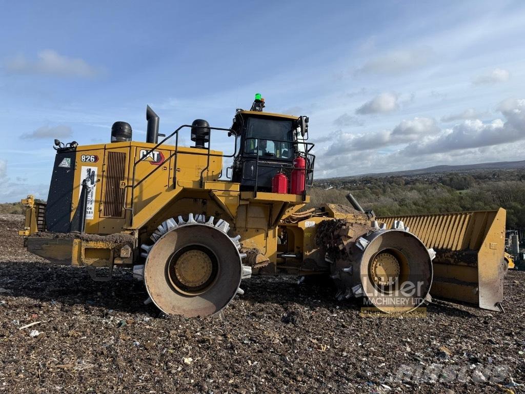 CAT 826 Müllverdichter