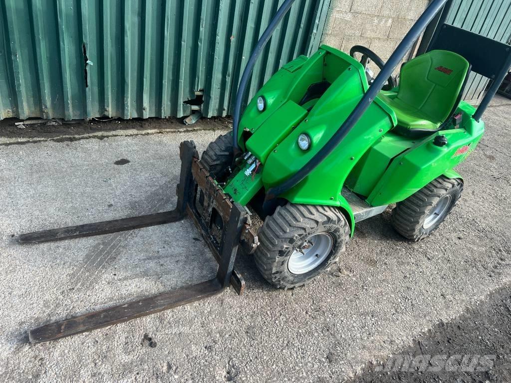 Avant 220 Radlader