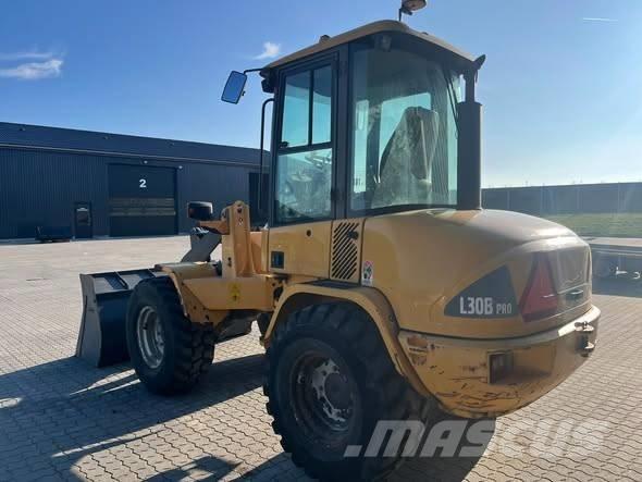 Volvo L 30 B Radlader
