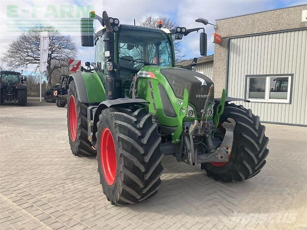 Fendt 724 s4 Traktoren