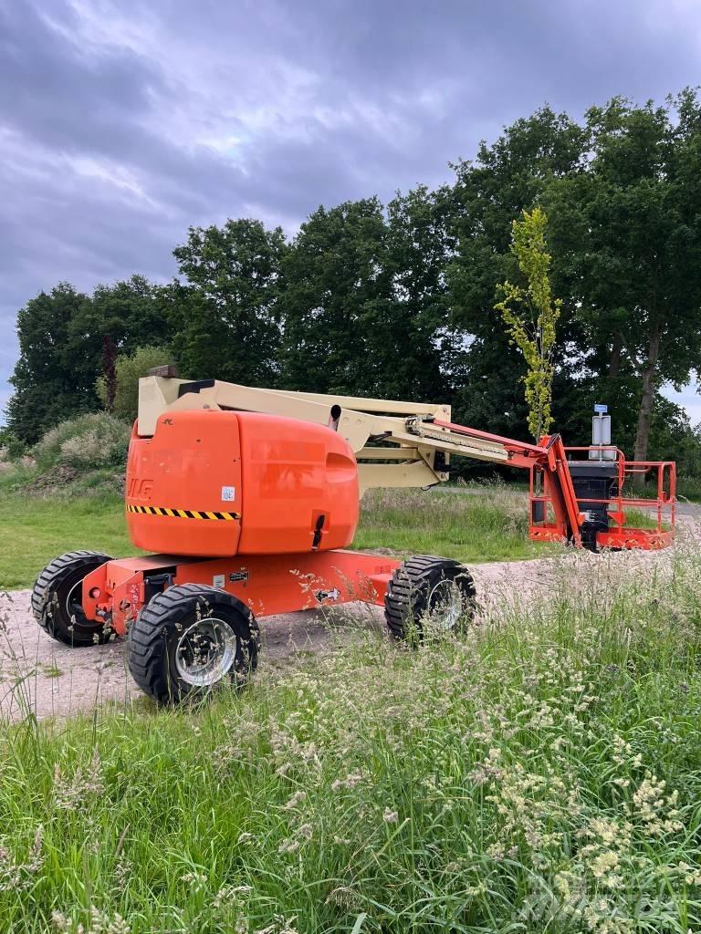 JLG 510 AJ Gelenkteleskoparbeitsbühnen