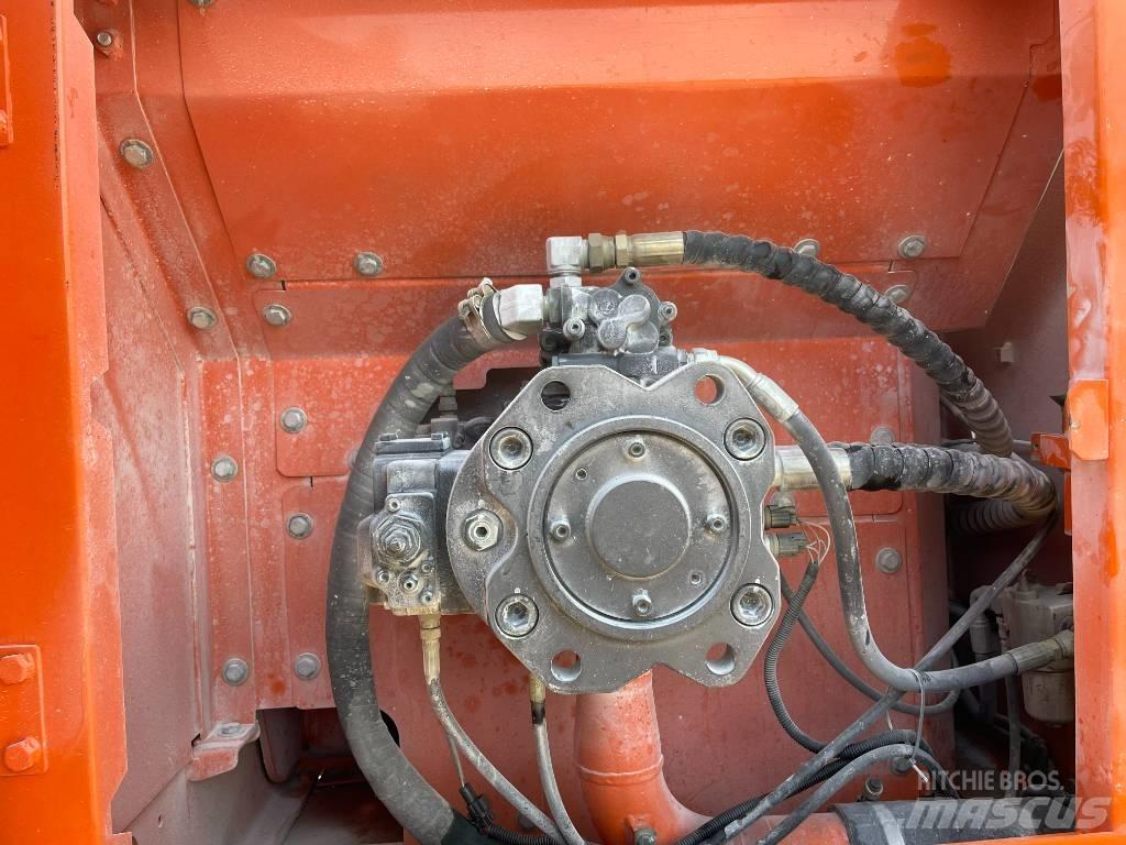 Doosan DX 260 Raupenbagger