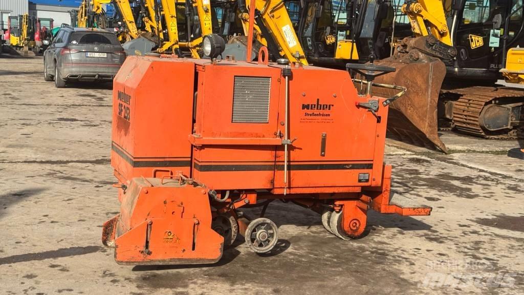 Weber SF253 Asphalt-Splitmaschinen