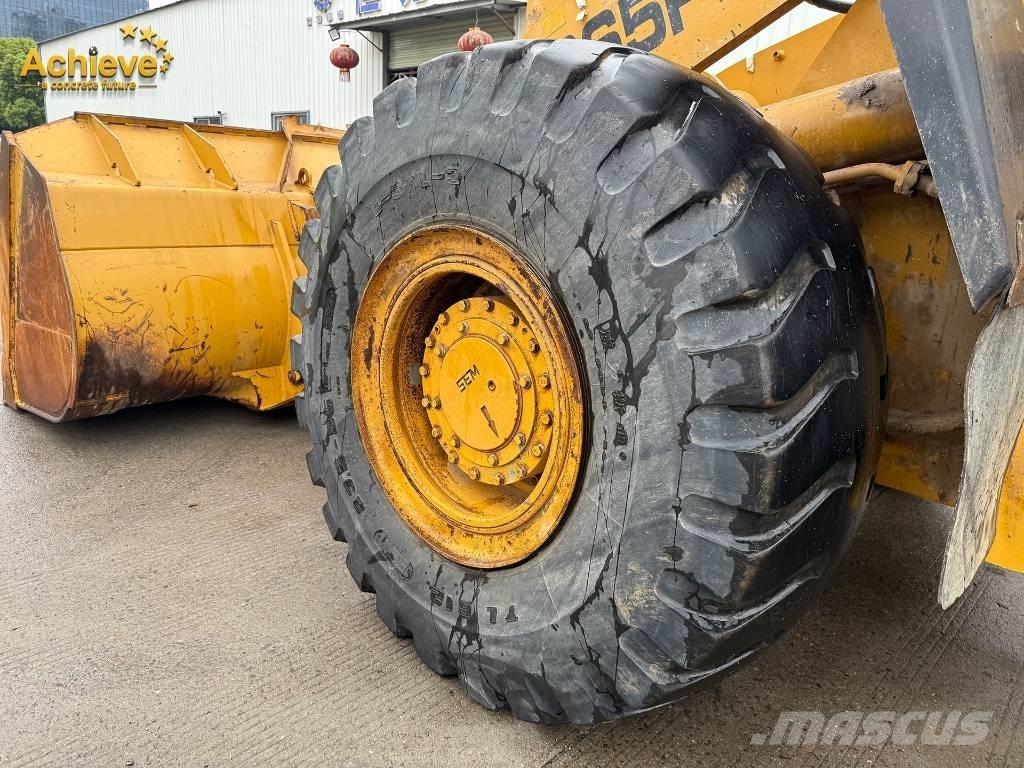 SEM 655F Radlader