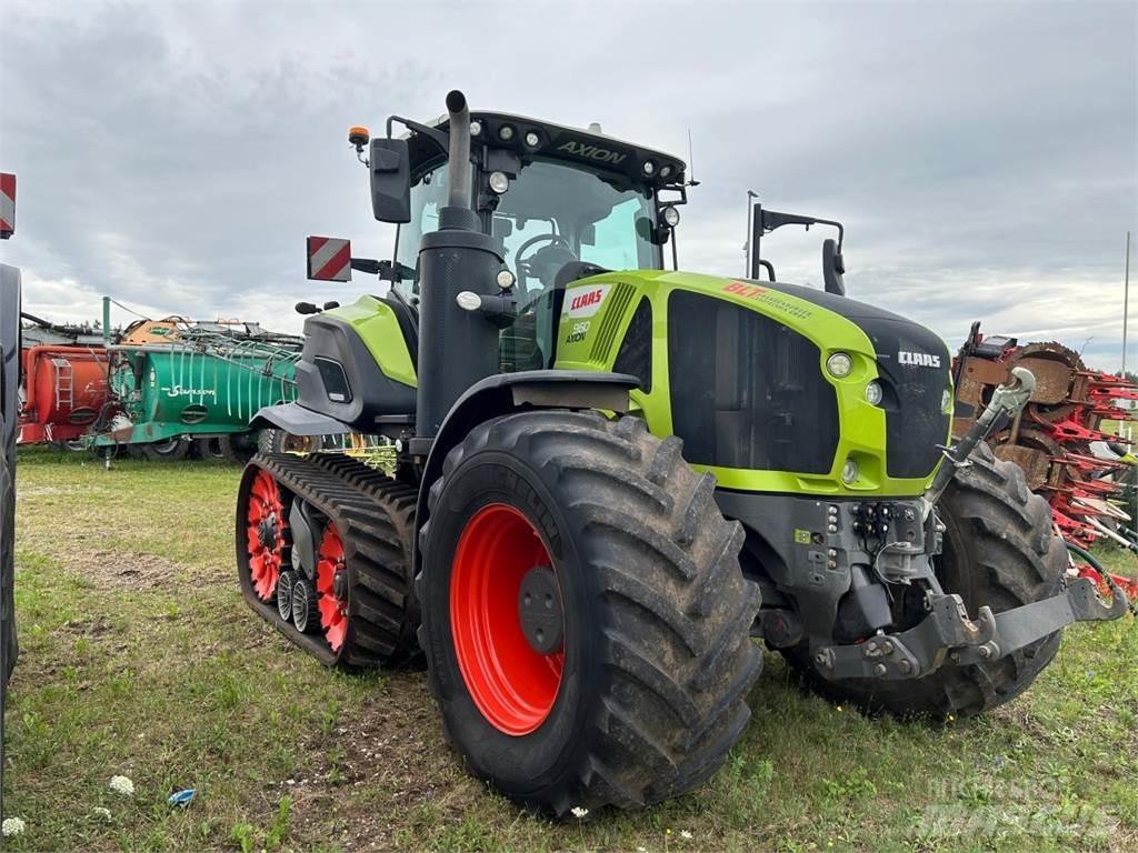 CLAAS Axion 960 TT Traktoren