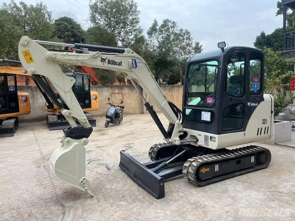 Bobcat 331 Minibagger < 7t