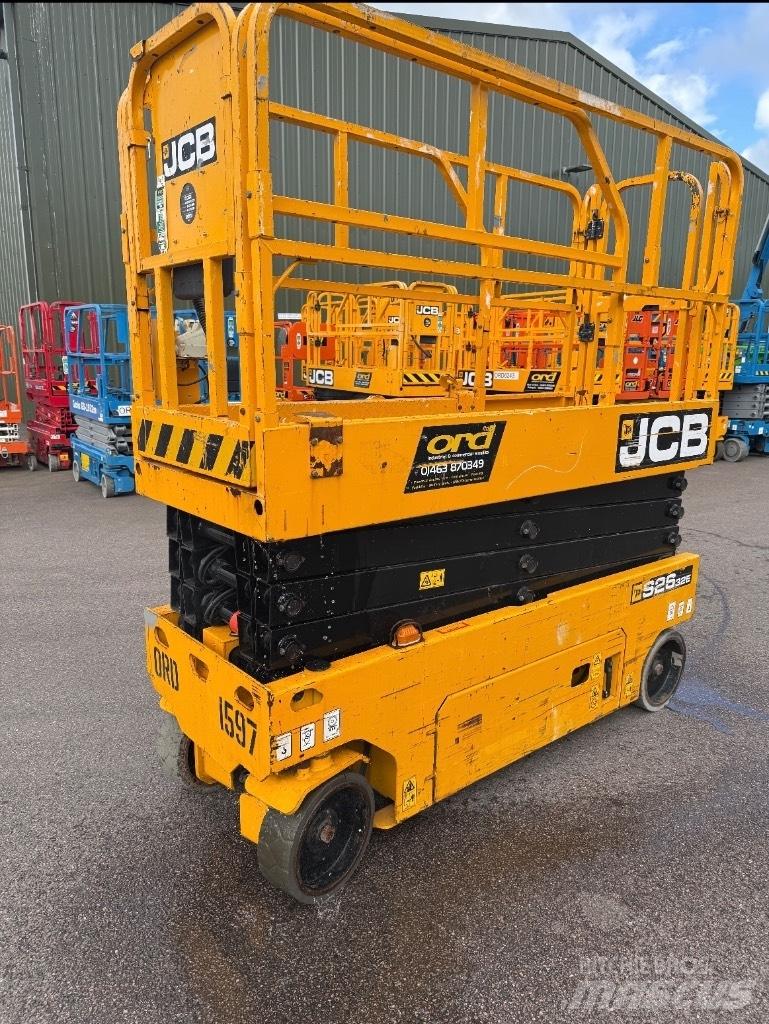 JCB S 2632 E Scheren-Arbeitsbühnen