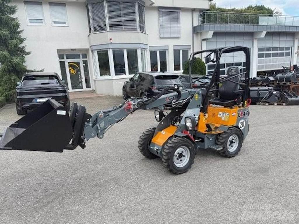 GiANT G1200 Tele Radlader