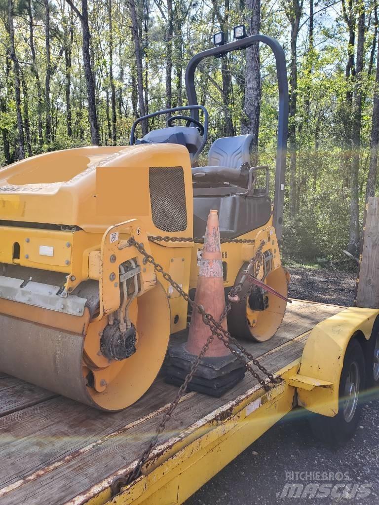 Volvo DD25B Tandemwalzen
