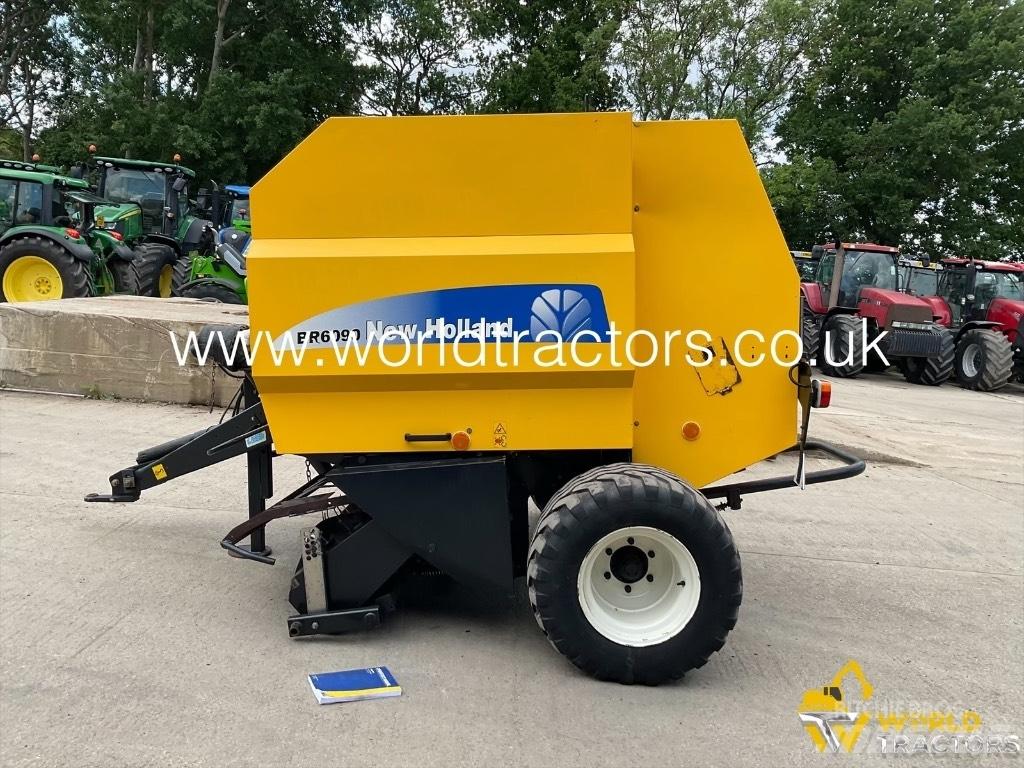 New Holland BR 6090 Rundballenpressen