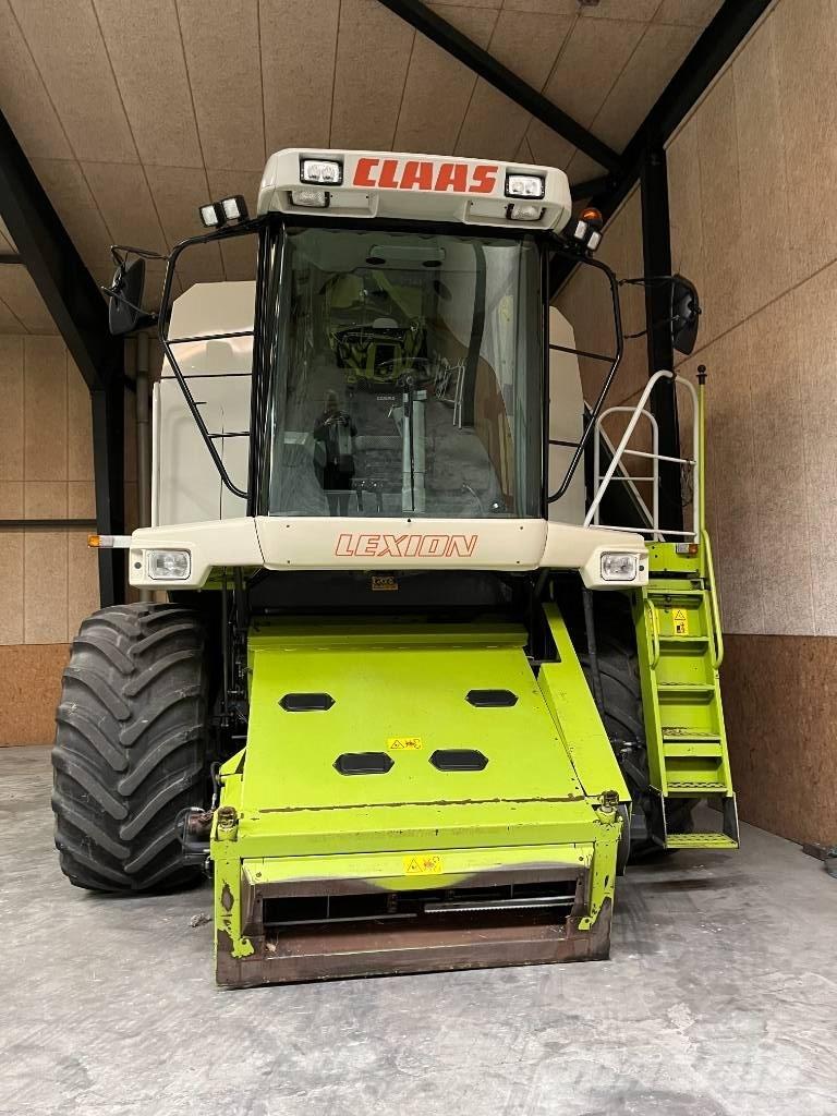 CLAAS Lexion 460 Mähdrescher