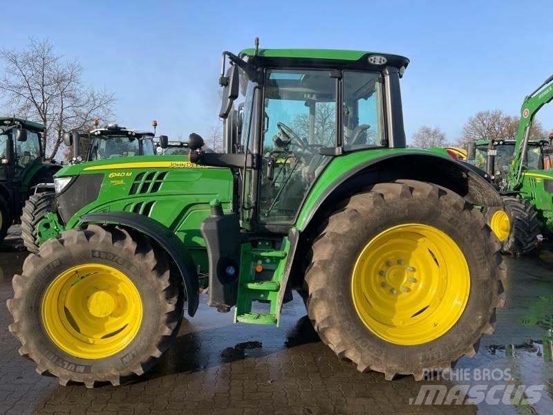 John Deere 6140M Traktoren