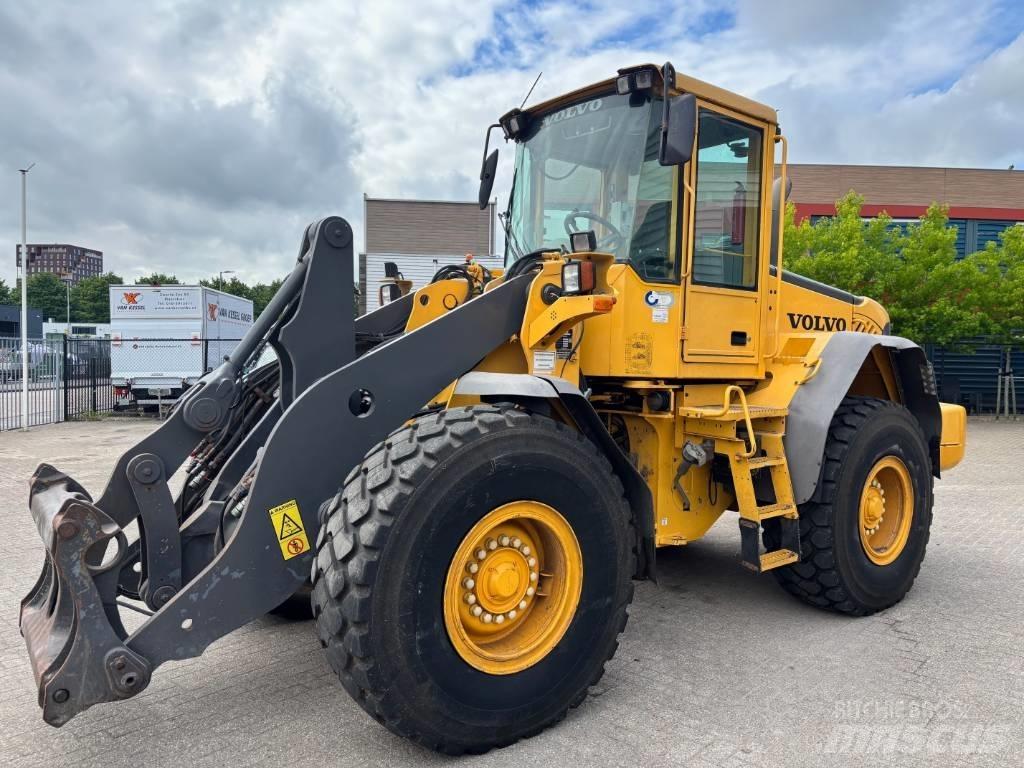 Volvo L 90 E Radlader