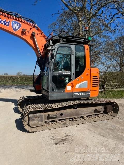 Doosan DX 140 LCR-5 Raupenbagger