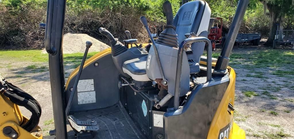 CAT 303 E CR Minibagger < 7t