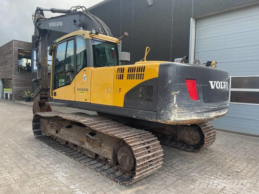 Volvo EC210CL Raupenbagger