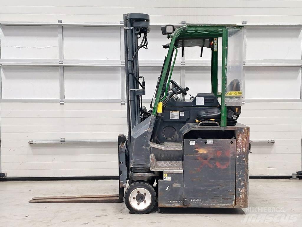 Combilift C3000CBE Seitenstapler