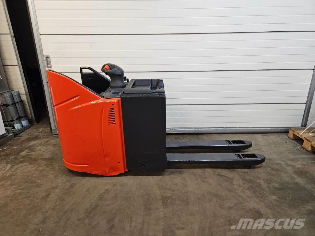 Linde T20SP Niedergabelstapler