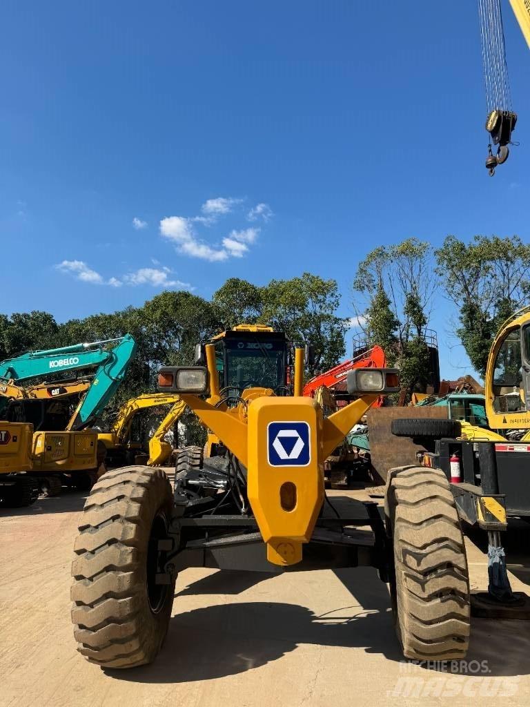 XCMG GR 180 Grader