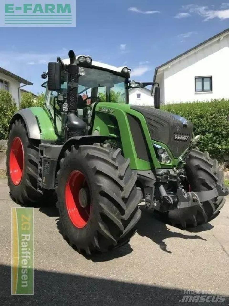 Fendt 828 vario s4 Traktoren