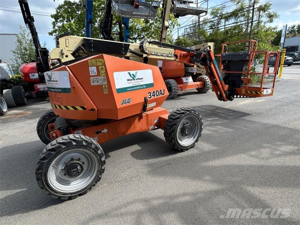 JLG 340AJ (4972) Gelenkteleskoparbeitsbühnen