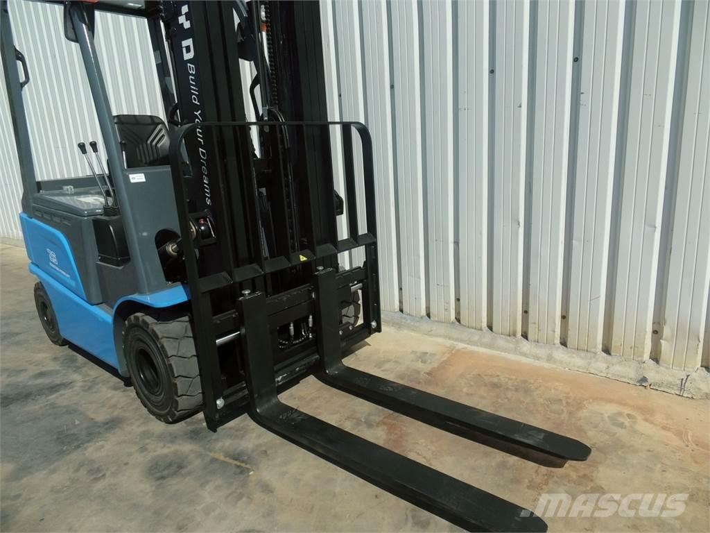 BYD ECB25B Elektrostapler
