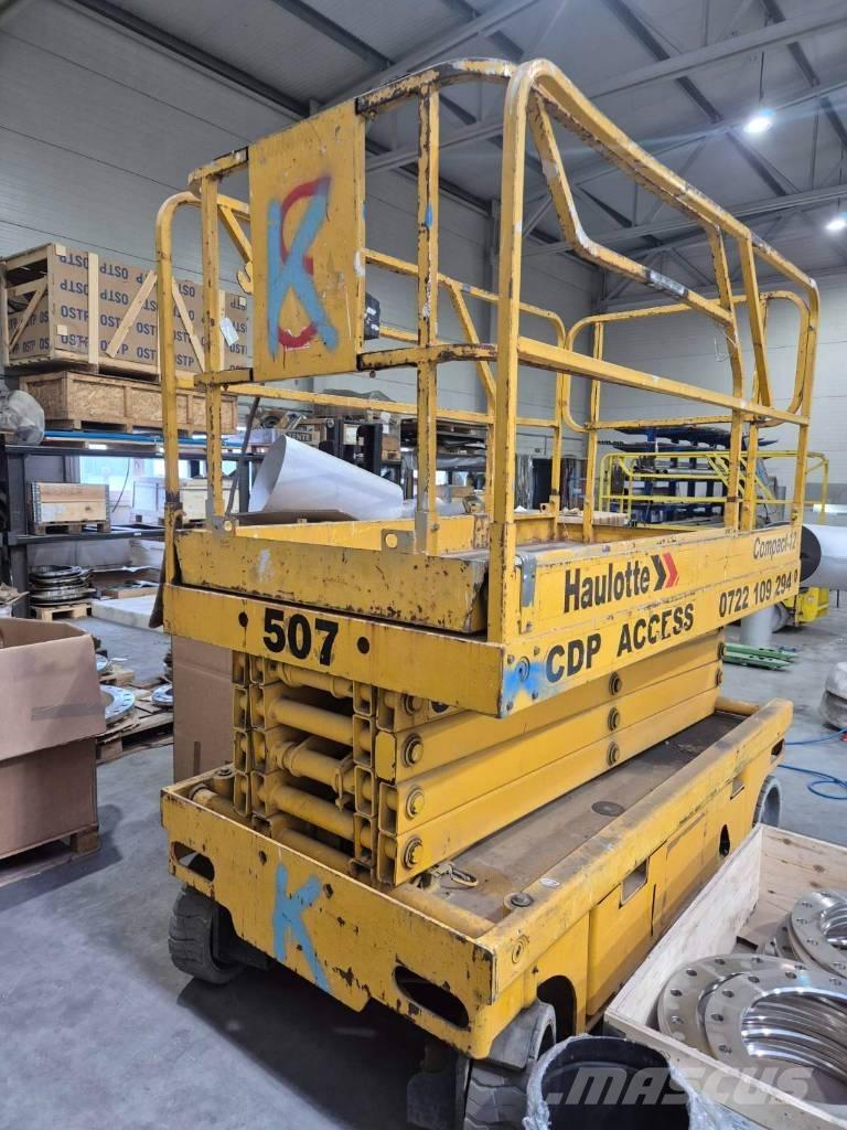 Haulotte Compact 12 Scheren-Arbeitsbühnen