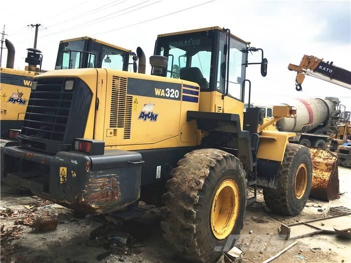 Komatsu WA 320-3 Radlader