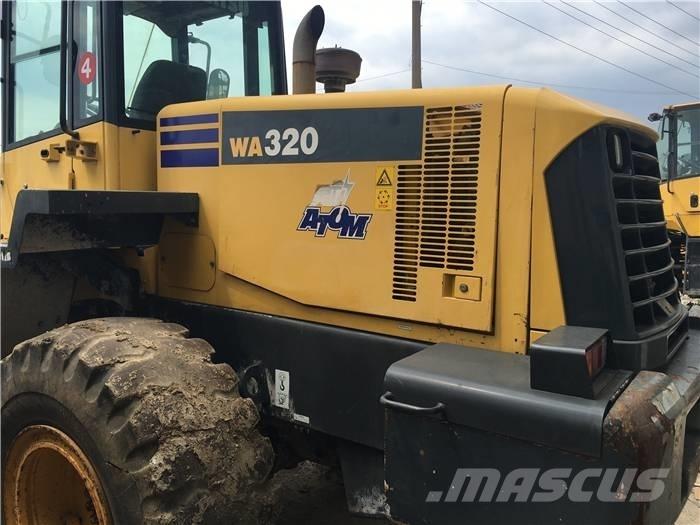 Komatsu WA 320-3 Radlader