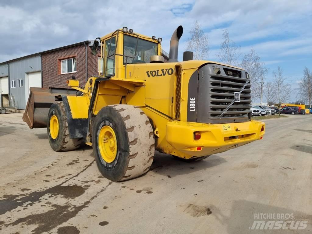Volvo L 180 E Radlader