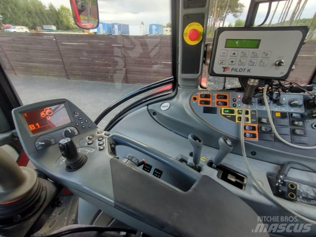 Valtra T202 Holzhäcksler